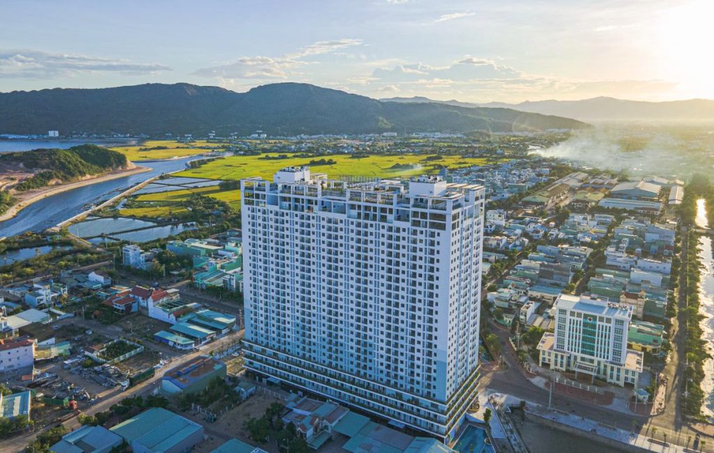 EcoLife Riverside