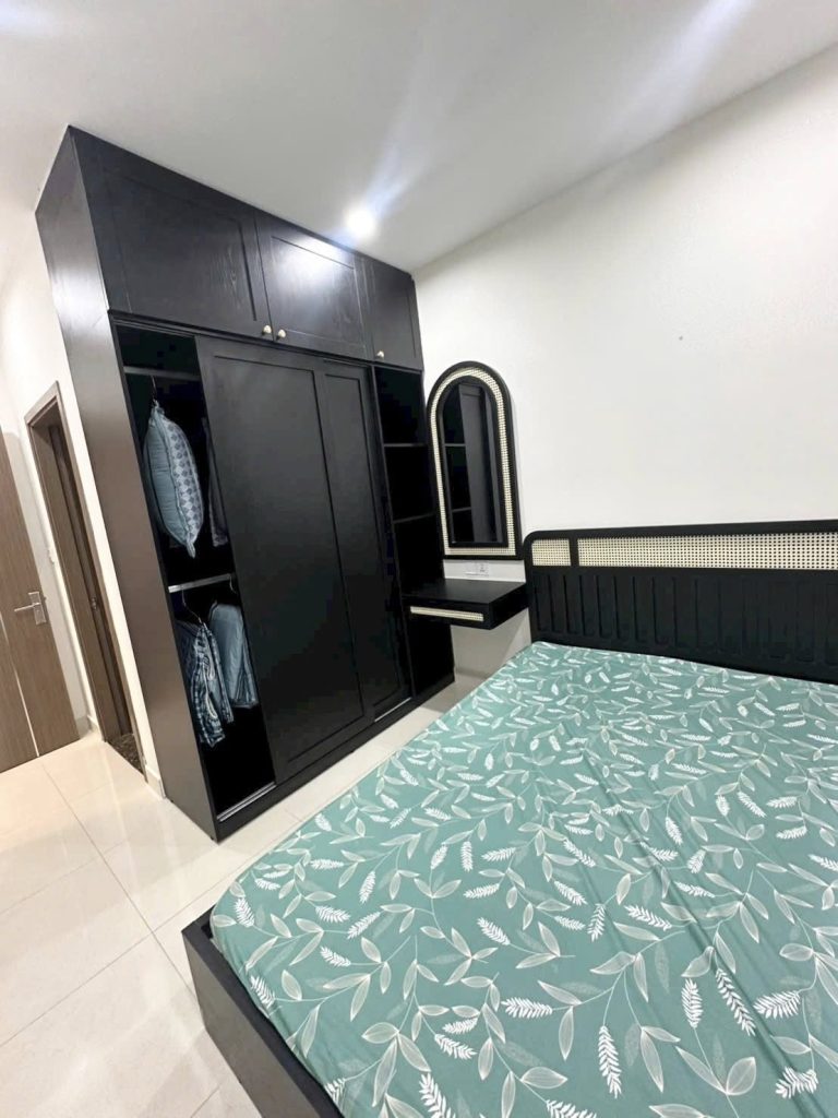 EcoLife Riverside